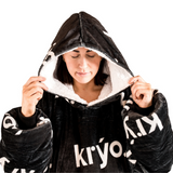 Kryo Warmer, front view, detail, oversized hoodie